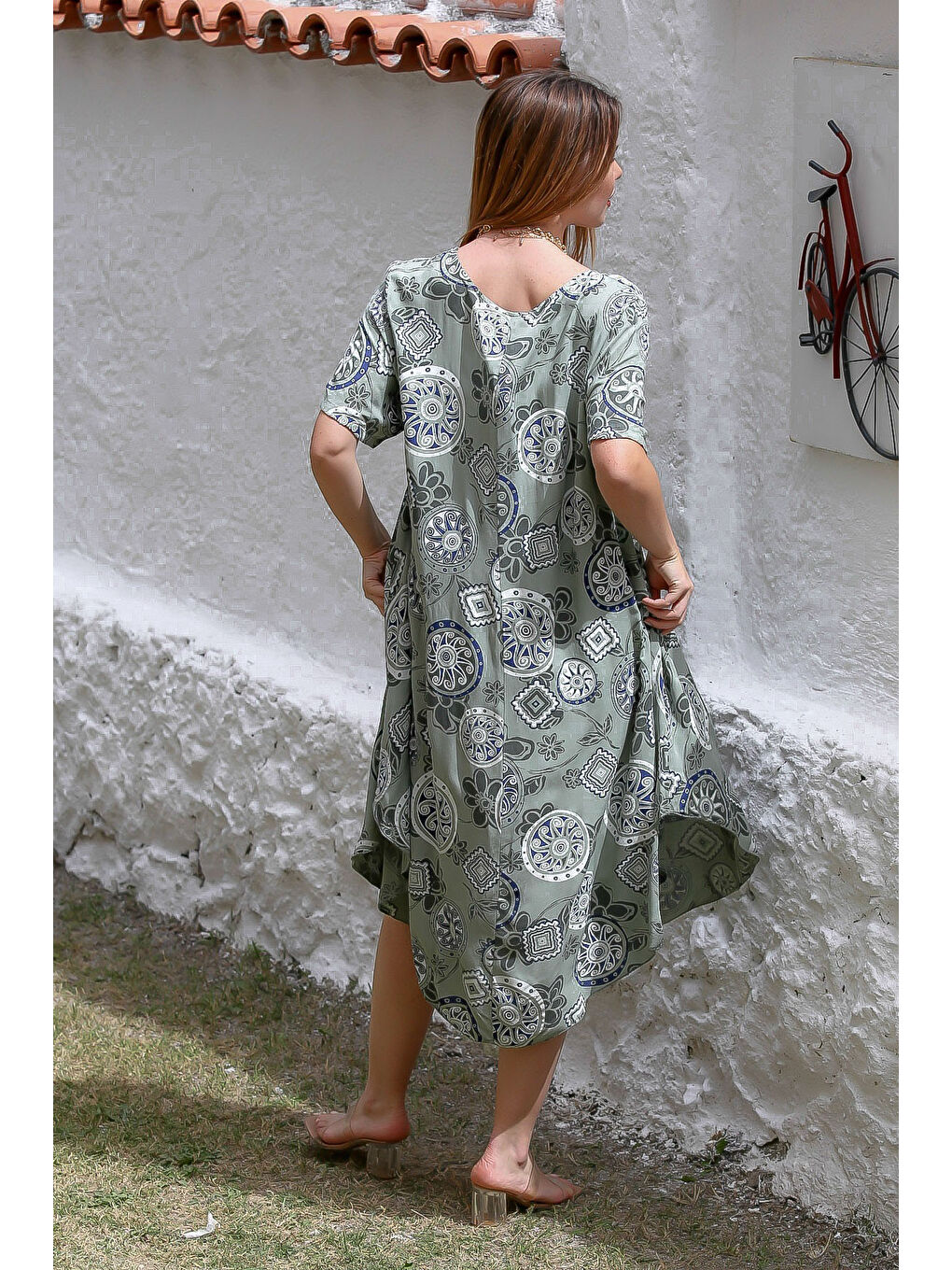 İtalyan Haki V Yaka Kısa Kol Oval Etekli Allover Baskılı Dokuma Casual Elbise-5