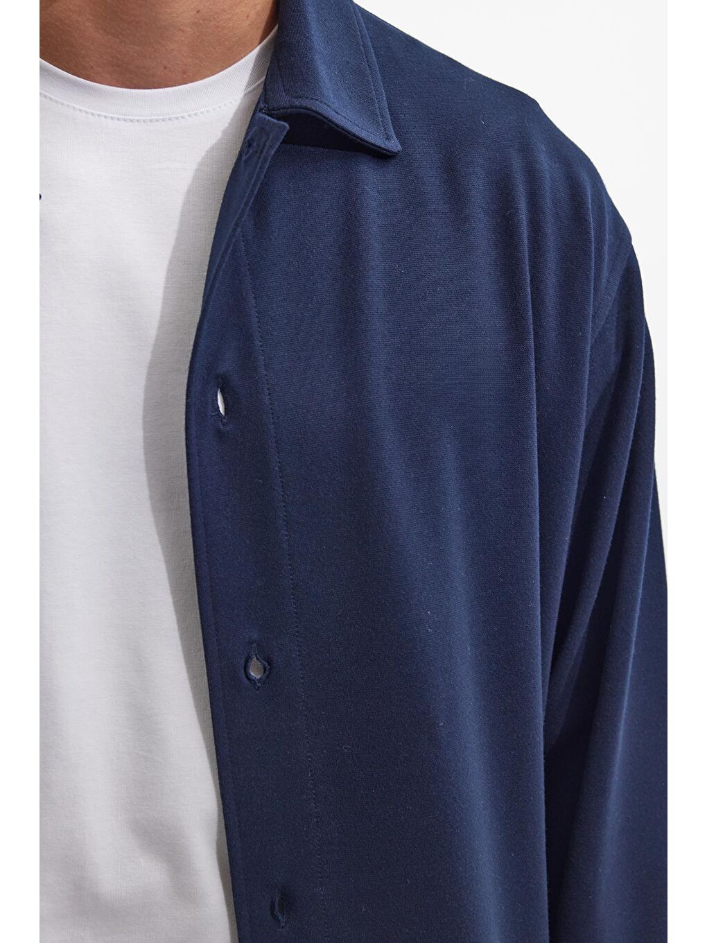 Erkek Relax Fit Rahat Kesim Düğmeli Yandan Cepli Örme Lacivert Ceket Gömlek-2