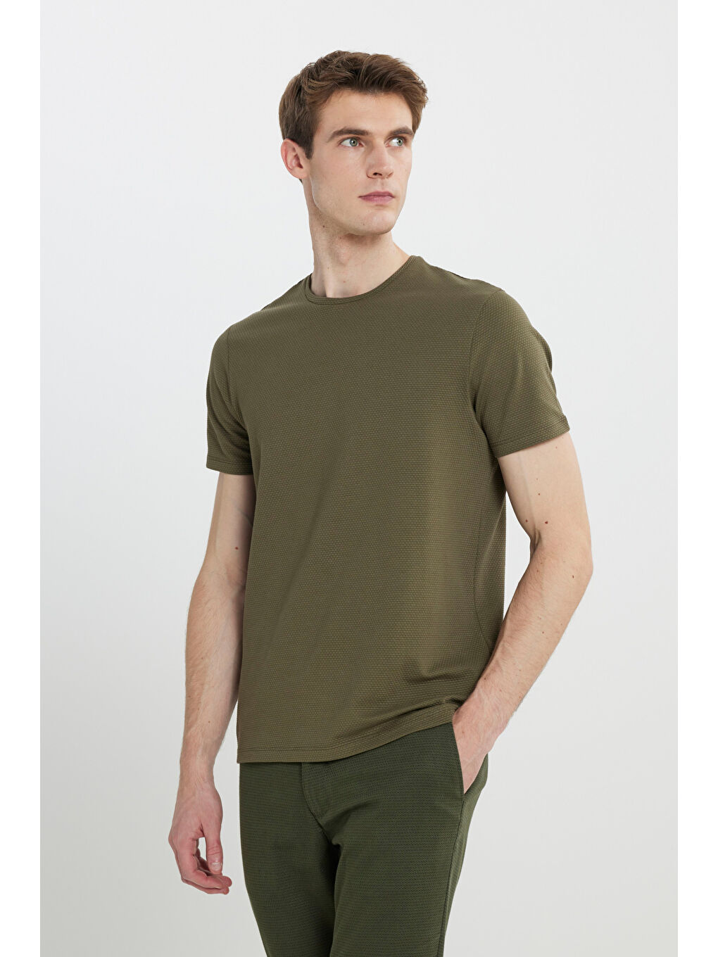 Erkek Haki Slim Fit Dar Kesim Bisiklet Yaka Desenli Tişört