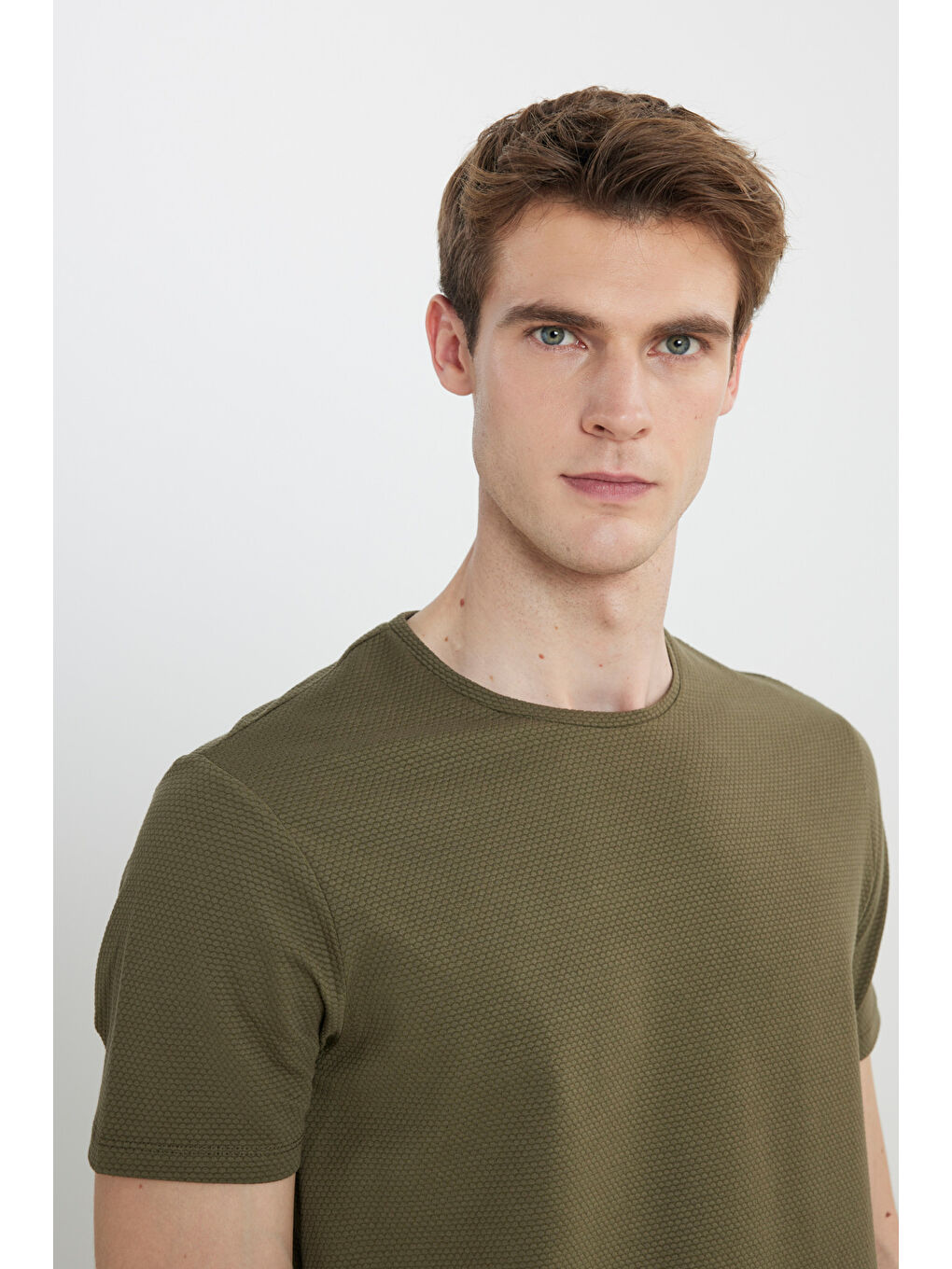 Erkek Haki Slim Fit Dar Kesim Bisiklet Yaka Desenli Tişört-3