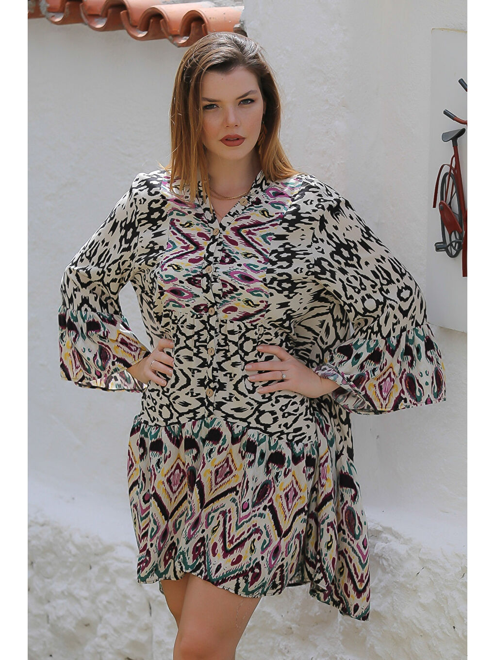 Bej Hakim Yaka 3/4 Kol Düğmeli Kol Ve Etek Ucu Fırfırlı Allover Baskılı Dokuma Casual Elbise-4