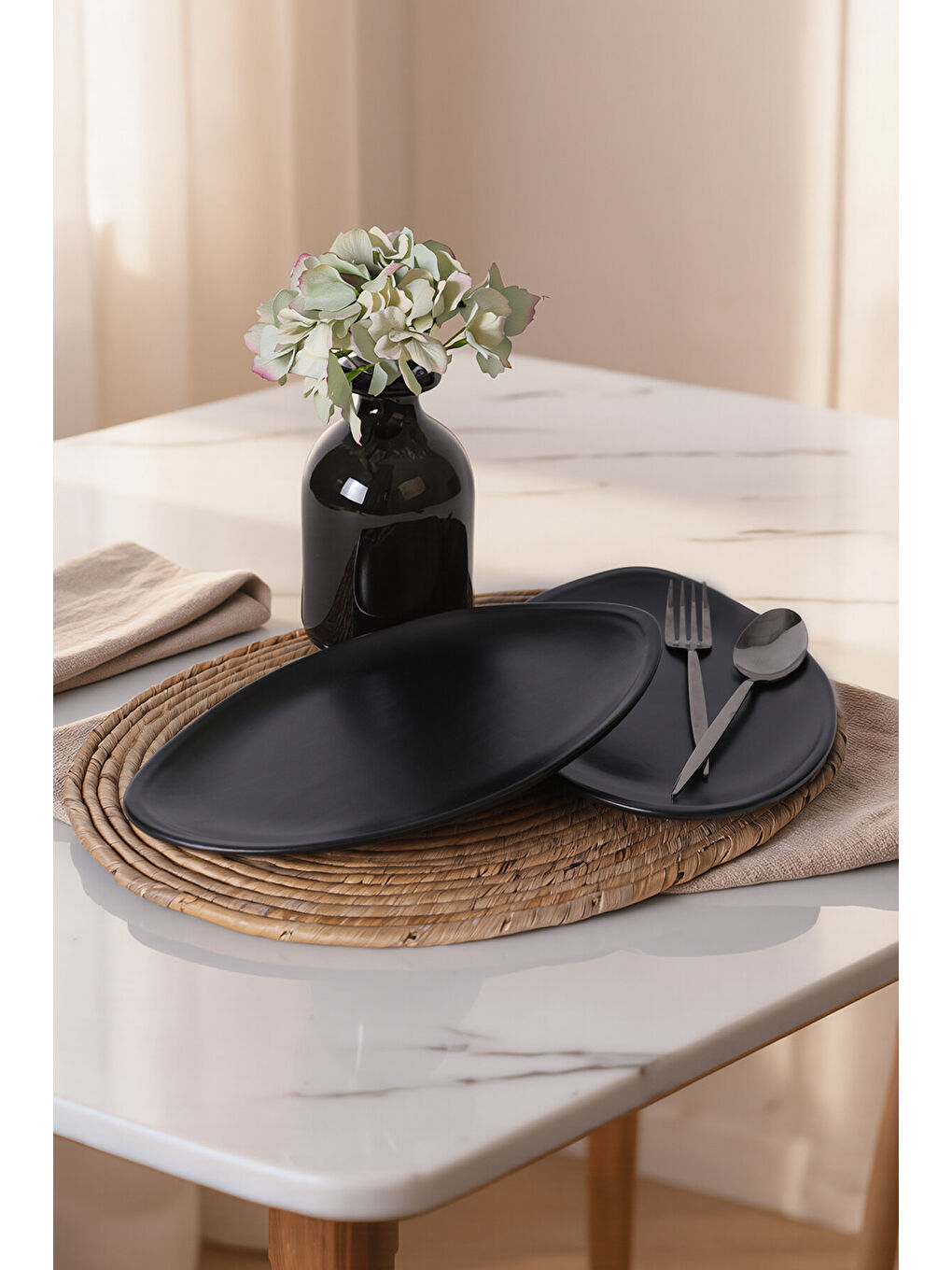 Mat Siyah Bloom Kayık Tabak 31 Cm 2 Adet-1