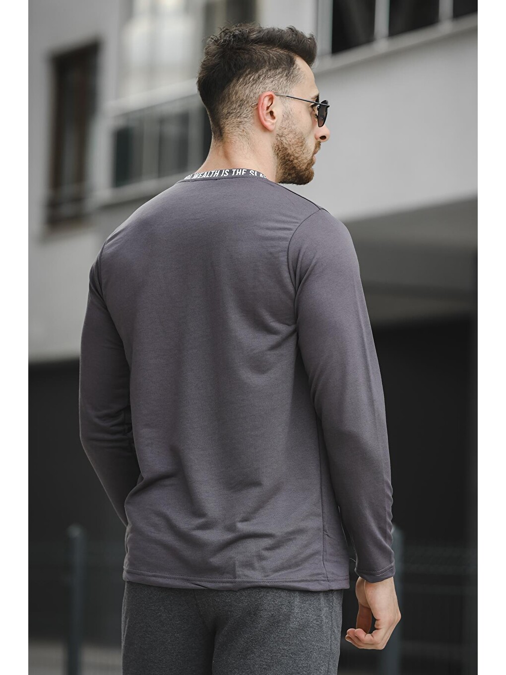 Gri Yakası Baskılı Slim Fit Elastanlı Sıfır Yaka Erkek Sweatshirt-3