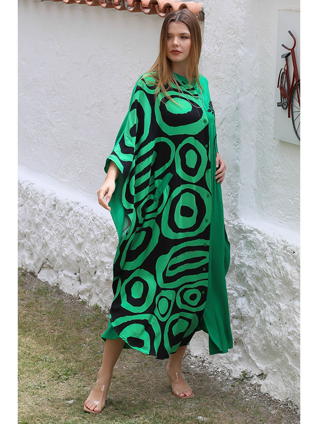 Siyah-Yeşil Hakim Yaka Yarasa Kol Düğmeli Fleto Cep Baskılı Dokuma Oversize Casual Elbise-6