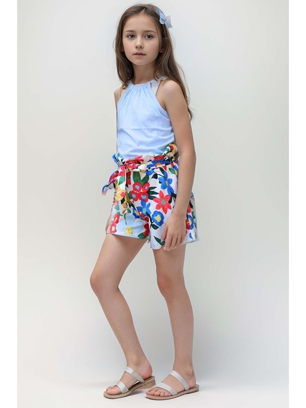 Mavi Kız Çocuk Renkli Flower Baskı ve Halter Yaka LightBlue Bluz Şortlu Takım