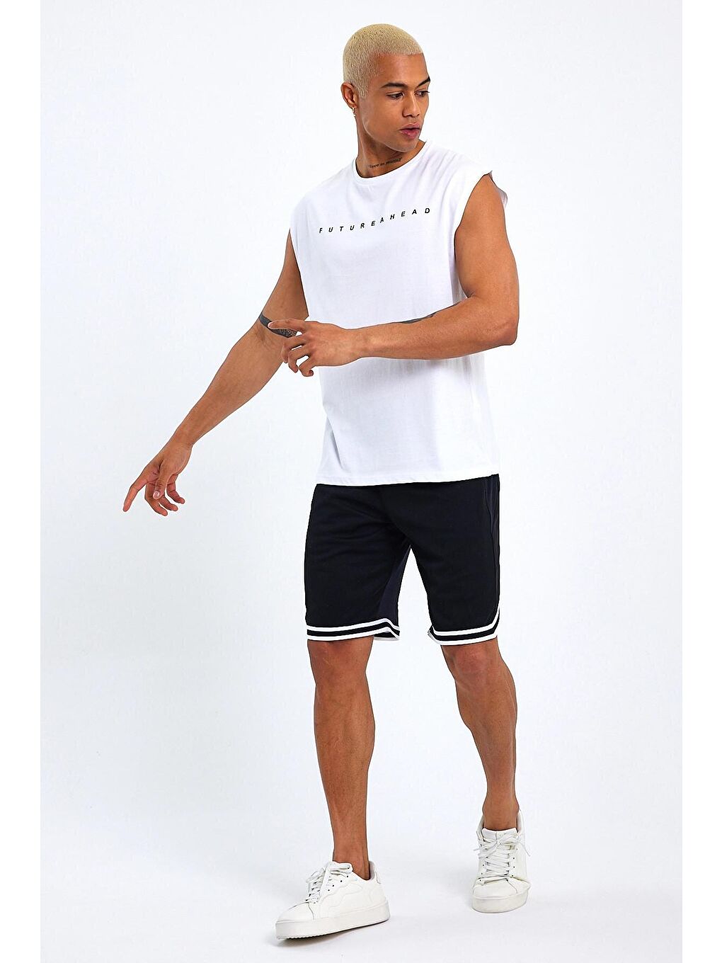 Beyaz Erkek Bisiklet Yaka Regular Fit Baskılı Tişort SPR23AT344-3