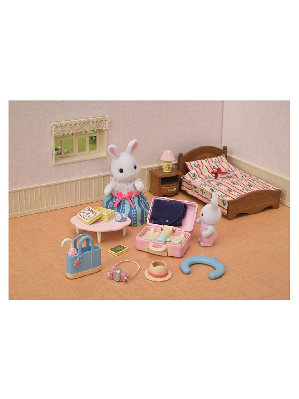 Sylvanian Families Renksiz Hafta Sonu Seyahat Seti Kar Tavşanı Anne 5641 - 7