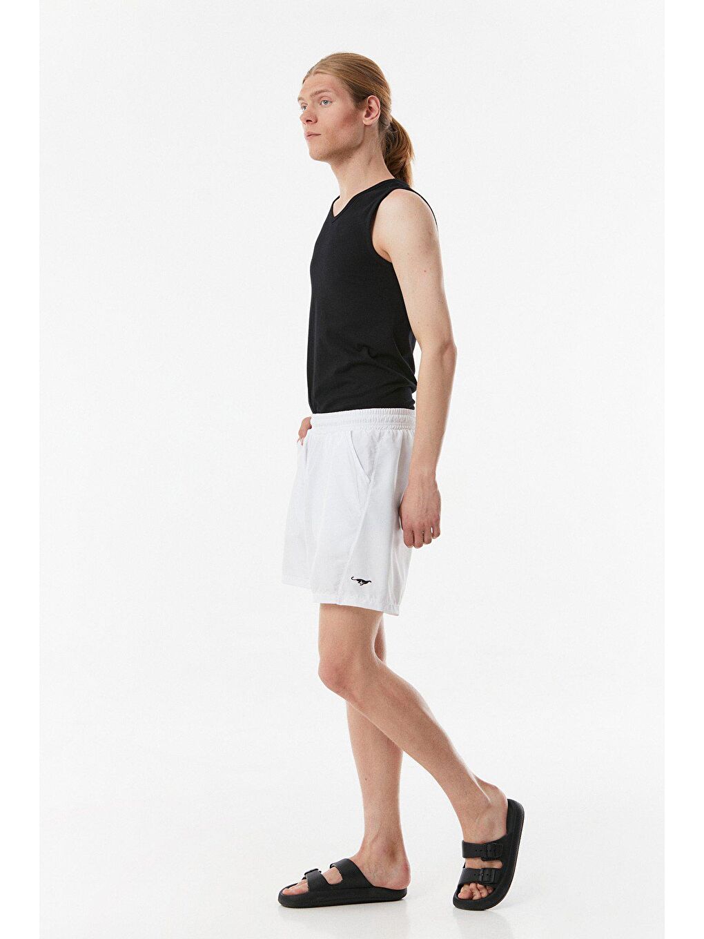 Beyaz Beli Bağcıklı Fileli Deniz Şortu-1