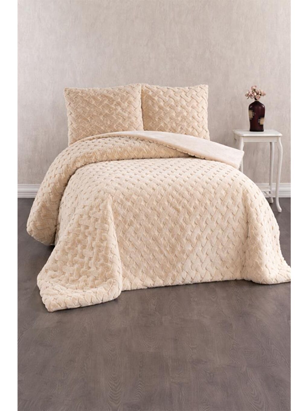 Viyana Tavşan Tüyü Çift Kişilik Yatak Örtüsü 220x240 Bej