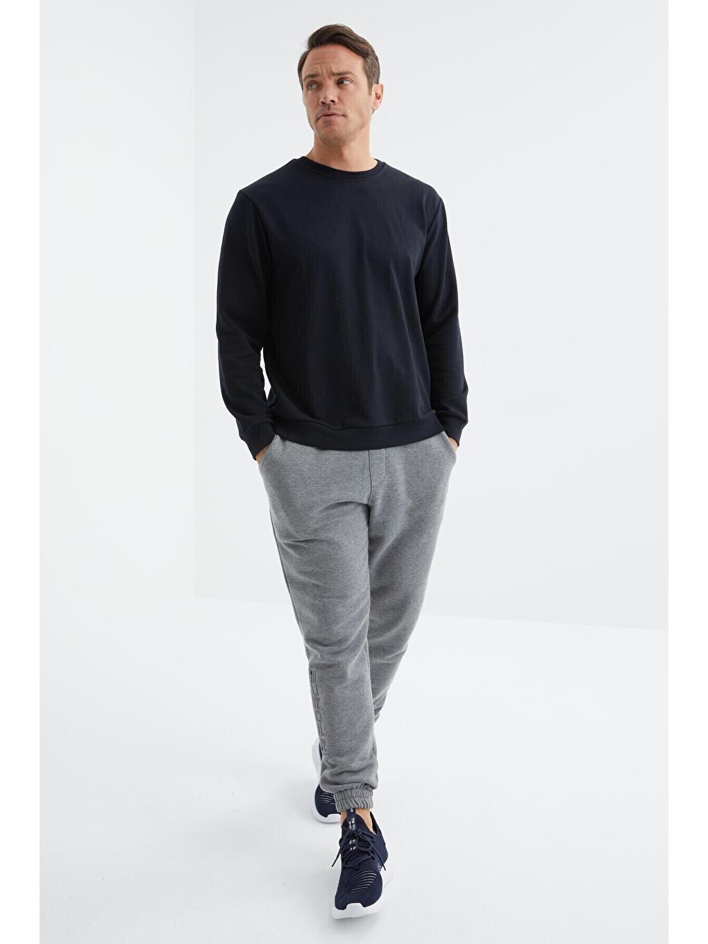 TOMMYLIFE Lacivert Basic Bisiklet Yaka Rahat Form Erkek Sweatshirt - 88053 - 1