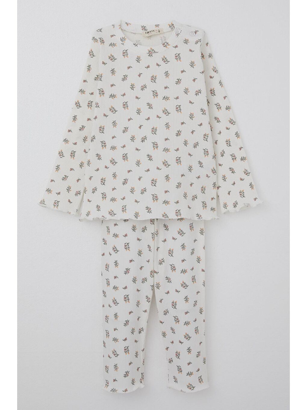 Breeze Kız Bebek Pijama Takımı Çiçek Desenli Omuzu Düğmeli Ekru (9 Ay-3 Yaş)