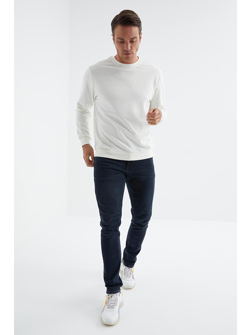 TOMMYLIFE Ekru Basic Bisiklet Yaka Rahat Form Erkek Sweatshirt - 88053 - 3