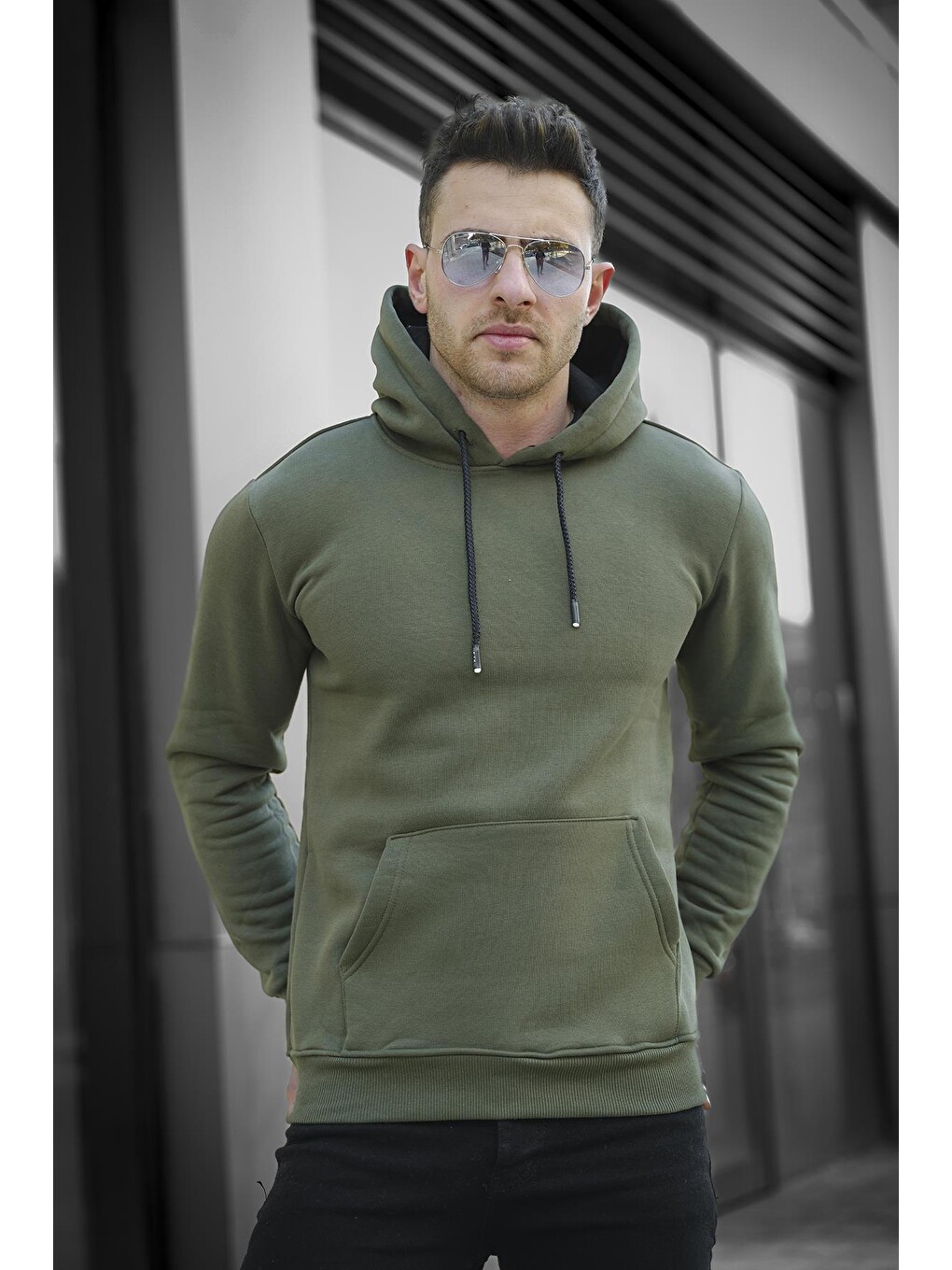 Haki Janvier Üç İplik Şardonlu Fitted Kapüşonlu Basic Erkek Sweatshirt-1