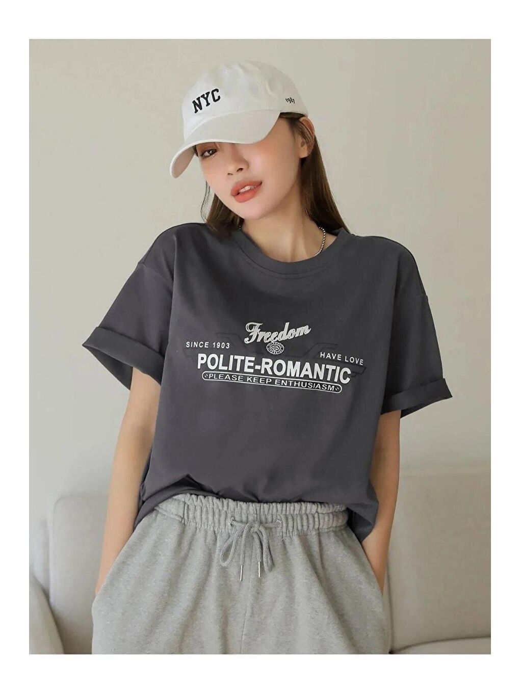 Gri Kadın Füme Polite-Romantic Baskılı Oversize Tişört