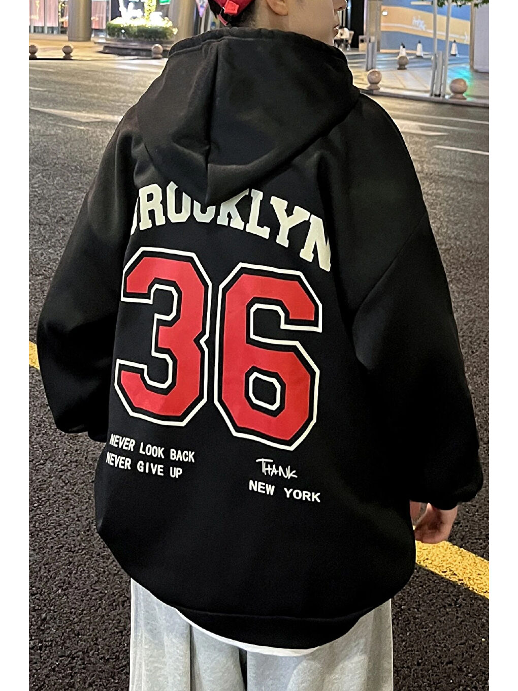 uyguntarz Siyah Erkek 36 Brooklyn Baskılı Oversize Sweatshirt - 2