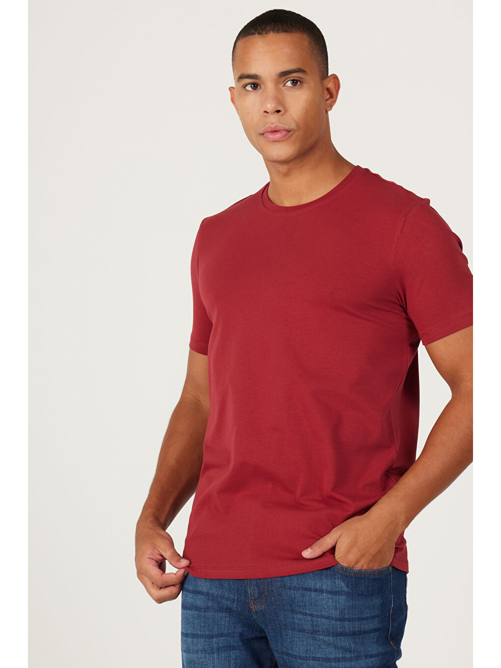 Erkek Bordo 360 Derece Her Yöne Esneyen Slim Fit Bisiklet Yaka Tişört-2