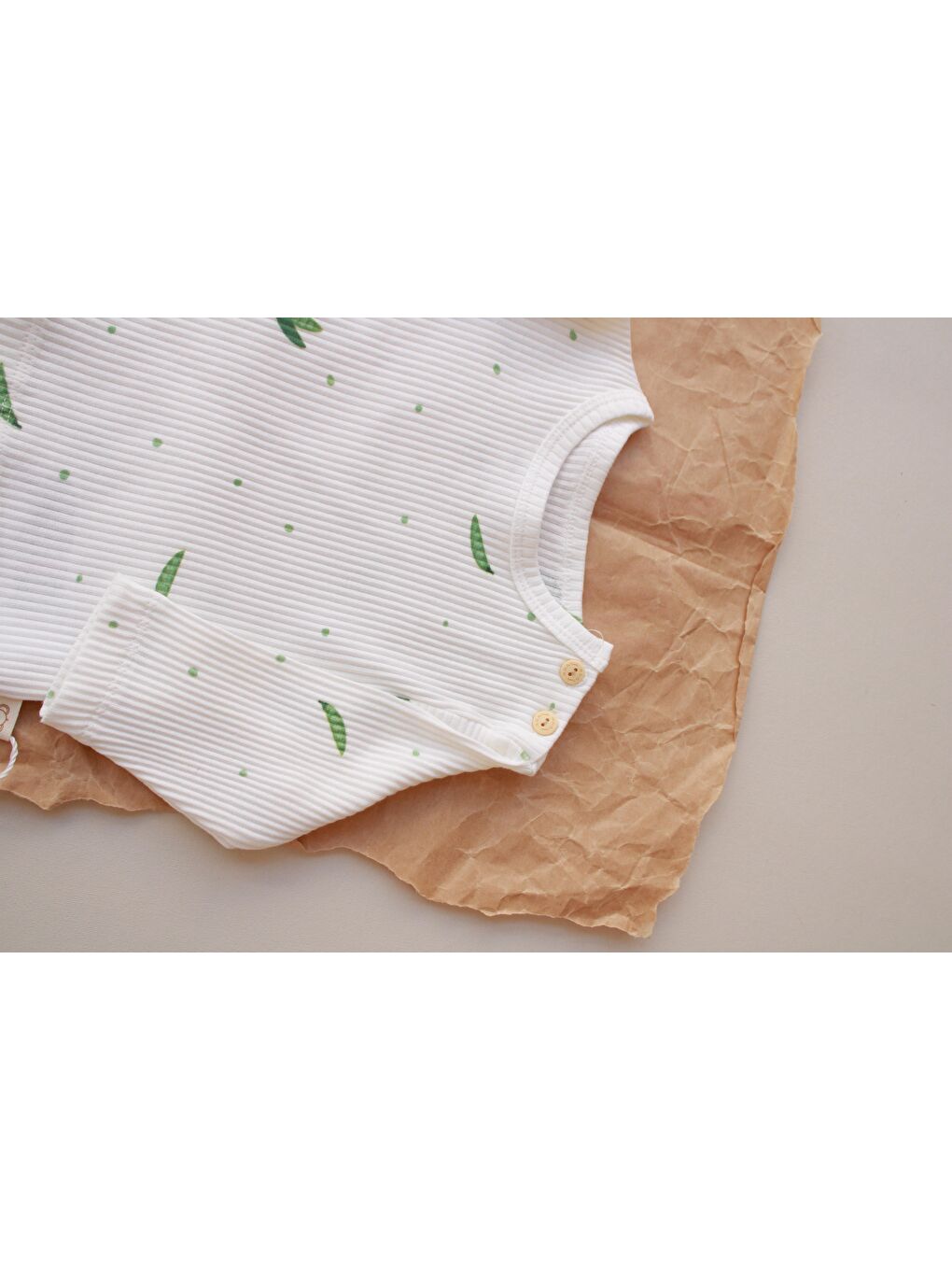 Ekru Bezelye Desenli Üst-1