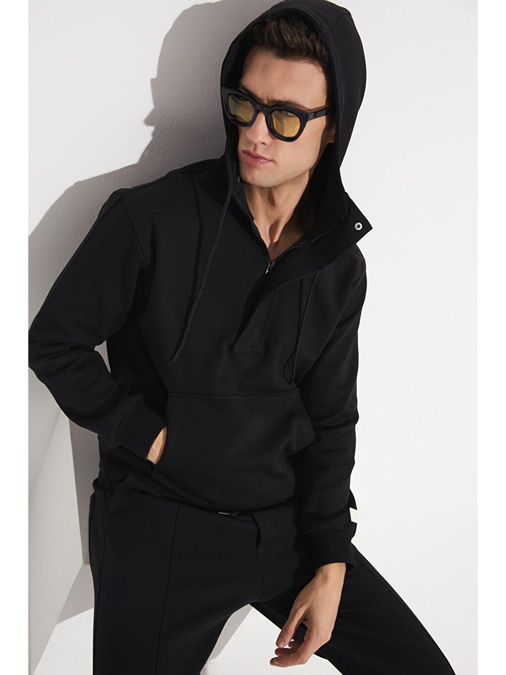 Siyah Fermuarlı Kapüşonlu Erkek Eşofman Takımı-2