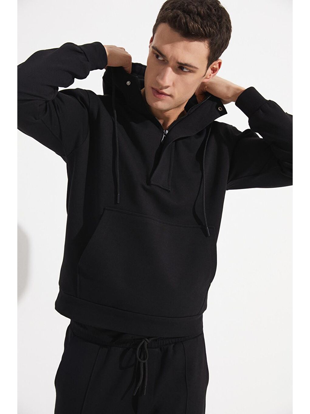 Siyah Fermuarlı Kapüşonlu Erkek Eşofman Takımı-3