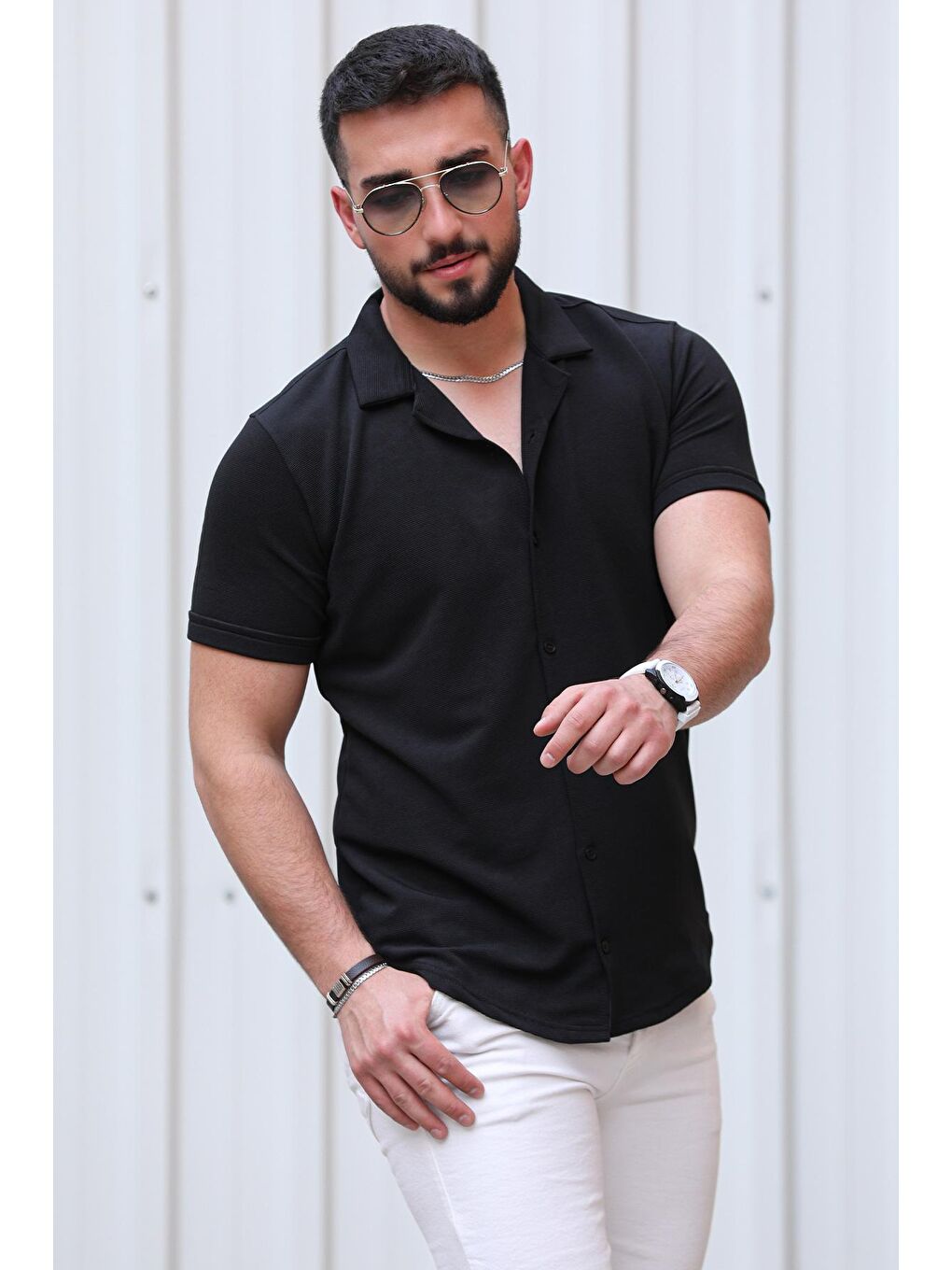 Siyah Kendinden Çizgi Desenli Yarım Kol Erkek Gömlek-1