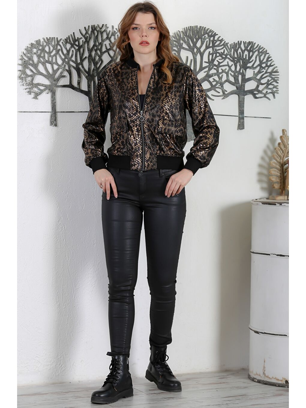 Siyah-Kahverengi Bomber Yaka Manşetli Kollu Leopar Desenli Fermuarlı Çift Cepli Örme Ceket 59 52-3