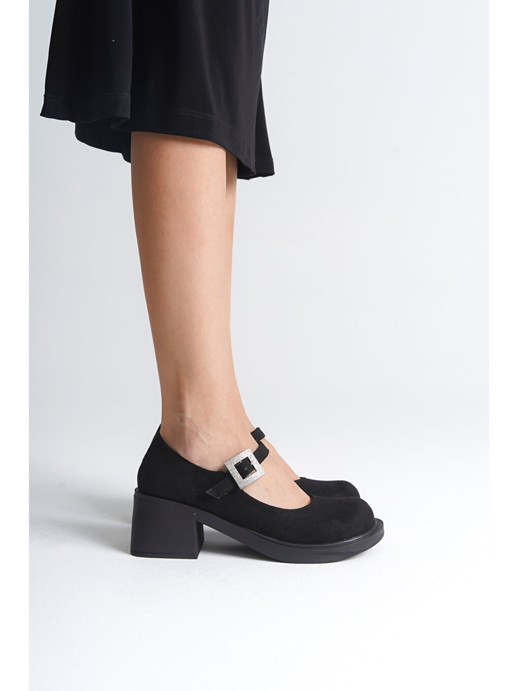 Siyah Taşlı Tokalı Kadın Ayakkabı-2