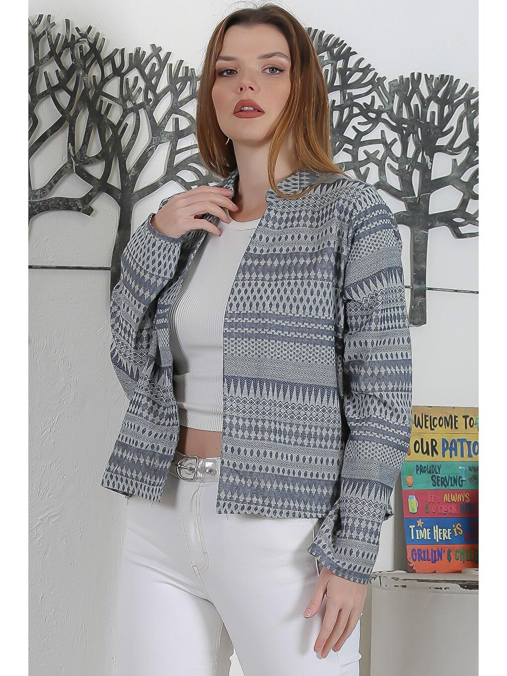 Gri Hakim Yaka Uzun Kol Desenli Kapamasız Astarlı Casual Dokuma Ceket-2