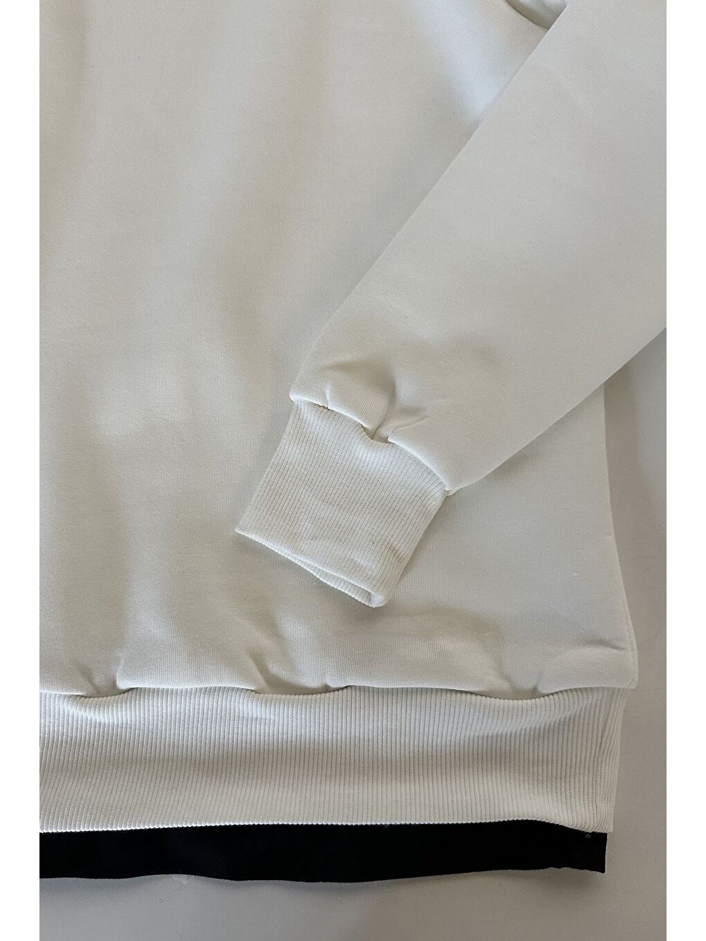 Ekru Üç İplik Şardonlu Baskılı Erkek Sweatshirt-3