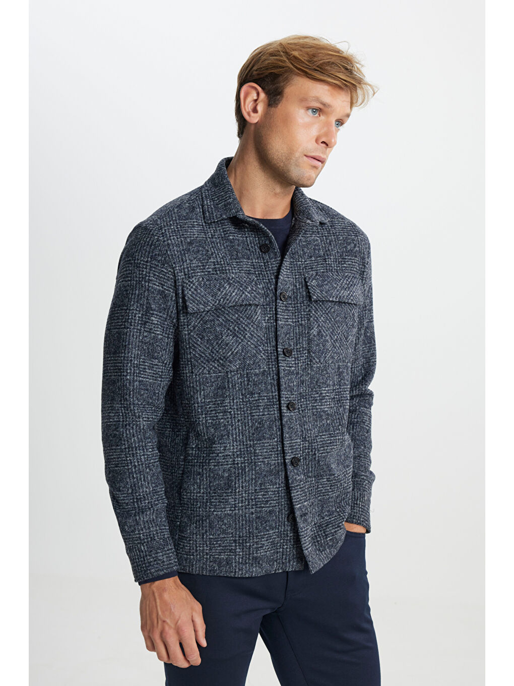 Erkek Lacivert-Gri Yünlü Comfort Fit Rahat Kesim Gömlek Yaka Ekose Desenli Çift Kapak Cepli Ceket-2