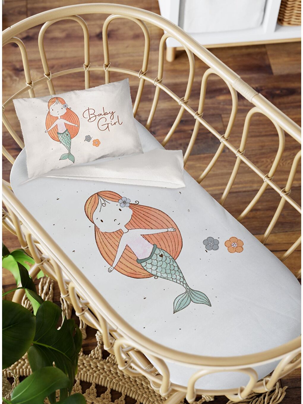 LUGGİ BABY Beyaz Mermaid Baskılı Anne Yanı Beşik Bebek Nevresim Takımı 3'lü  60 x 100 cm