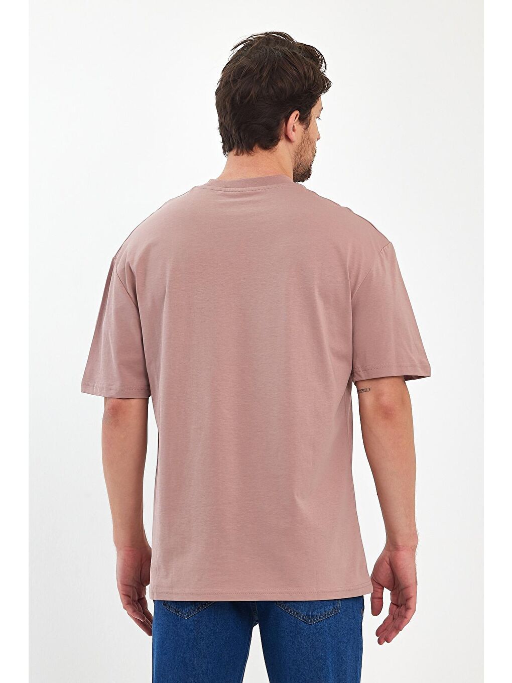 Pembe Önü  Yazılı Bisiklet Yaka Erkek Tişört-3