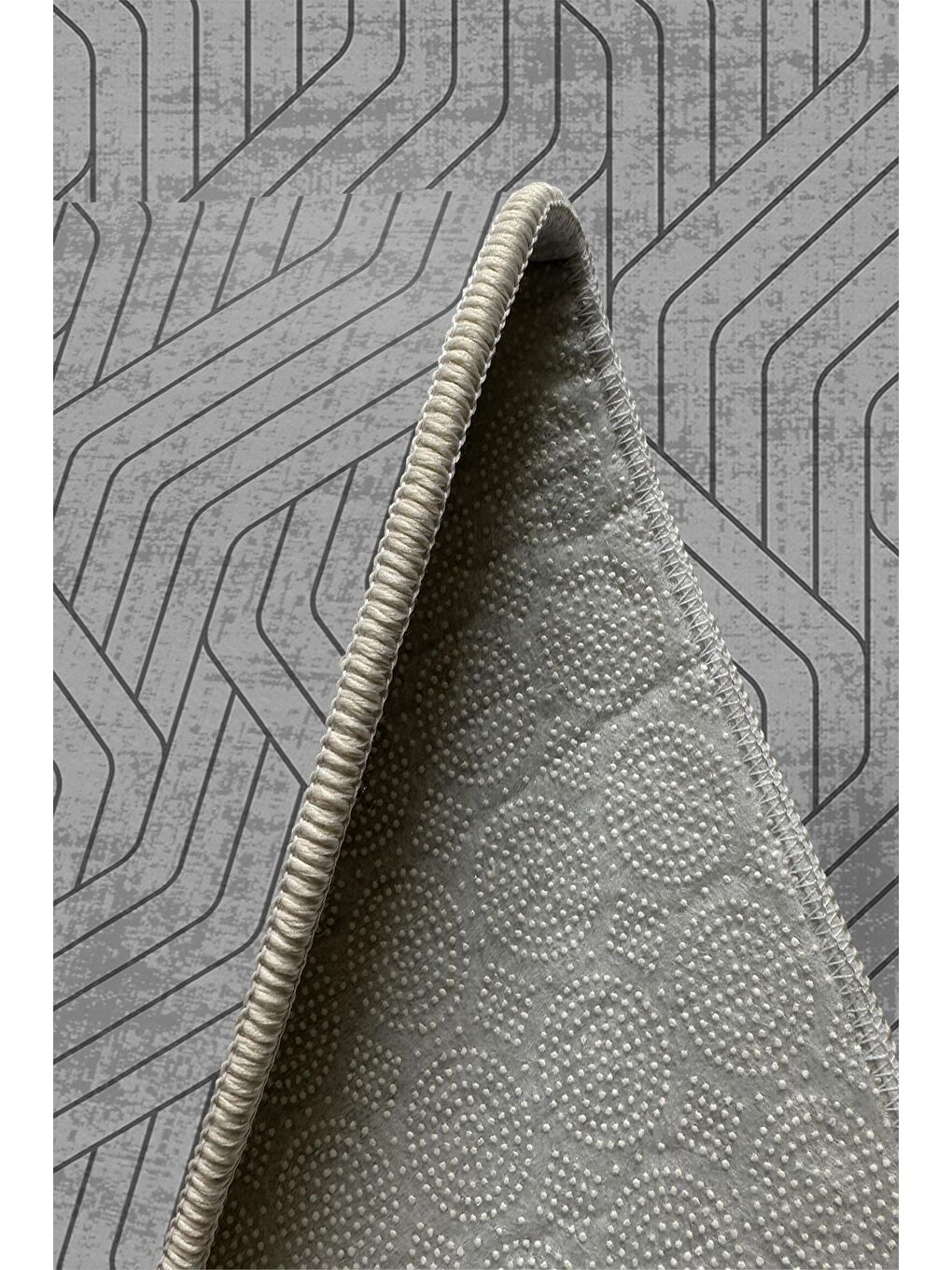 Antrasit Özel Tasarım, Kaymaz Taban, İnce, Yıkanabilir, Modern Halı WOOKECE1405 180x280-5