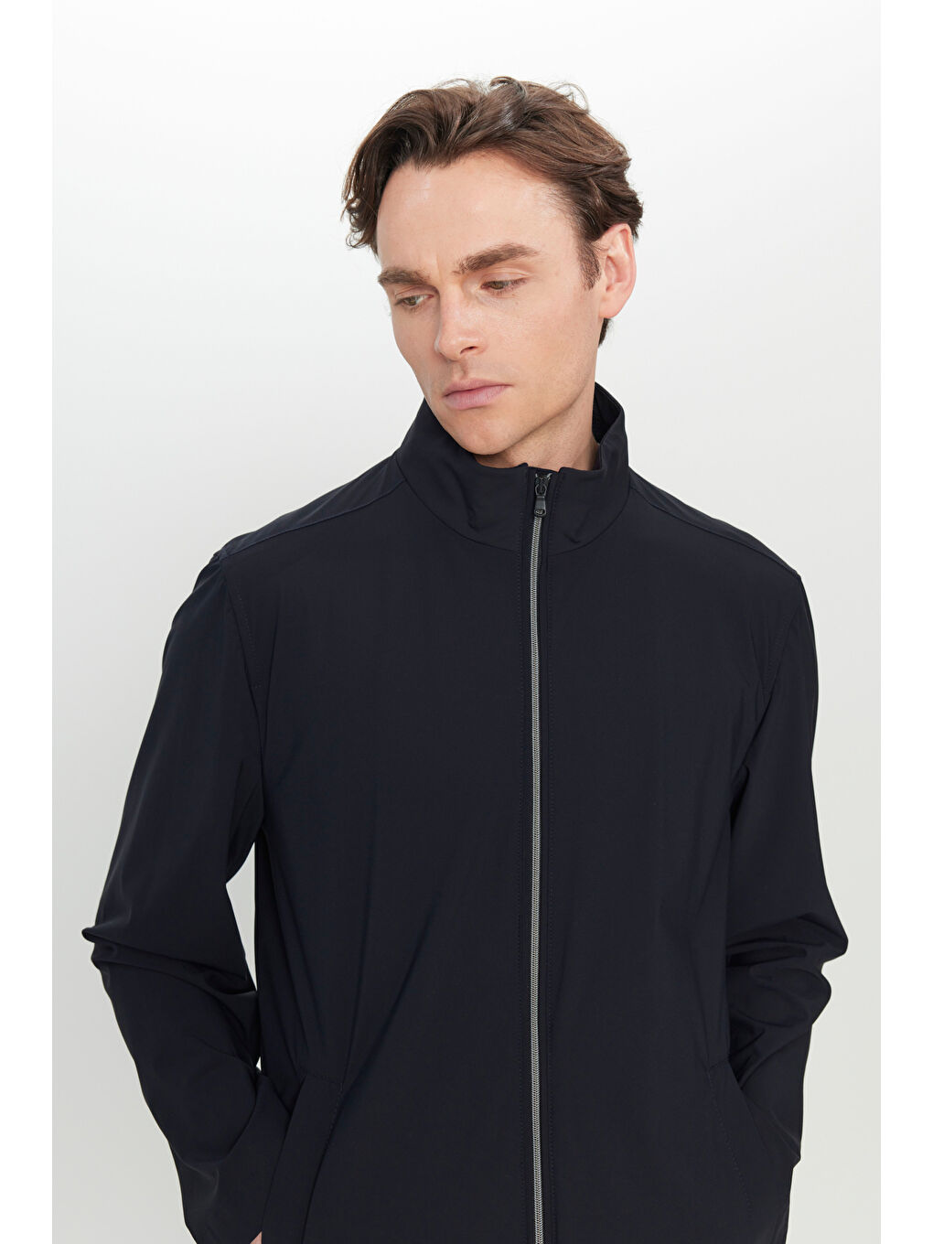 Erkek Lacivert Standart Fit Normal Kesim Dik Yaka Yan Cepli Trençkot-4