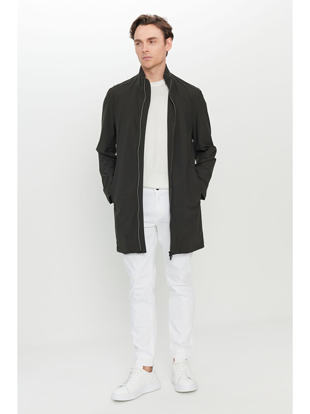 Erkek Haki Standart Fit Normal Kesim Dik Yaka Yan Cepli Trençkot-1