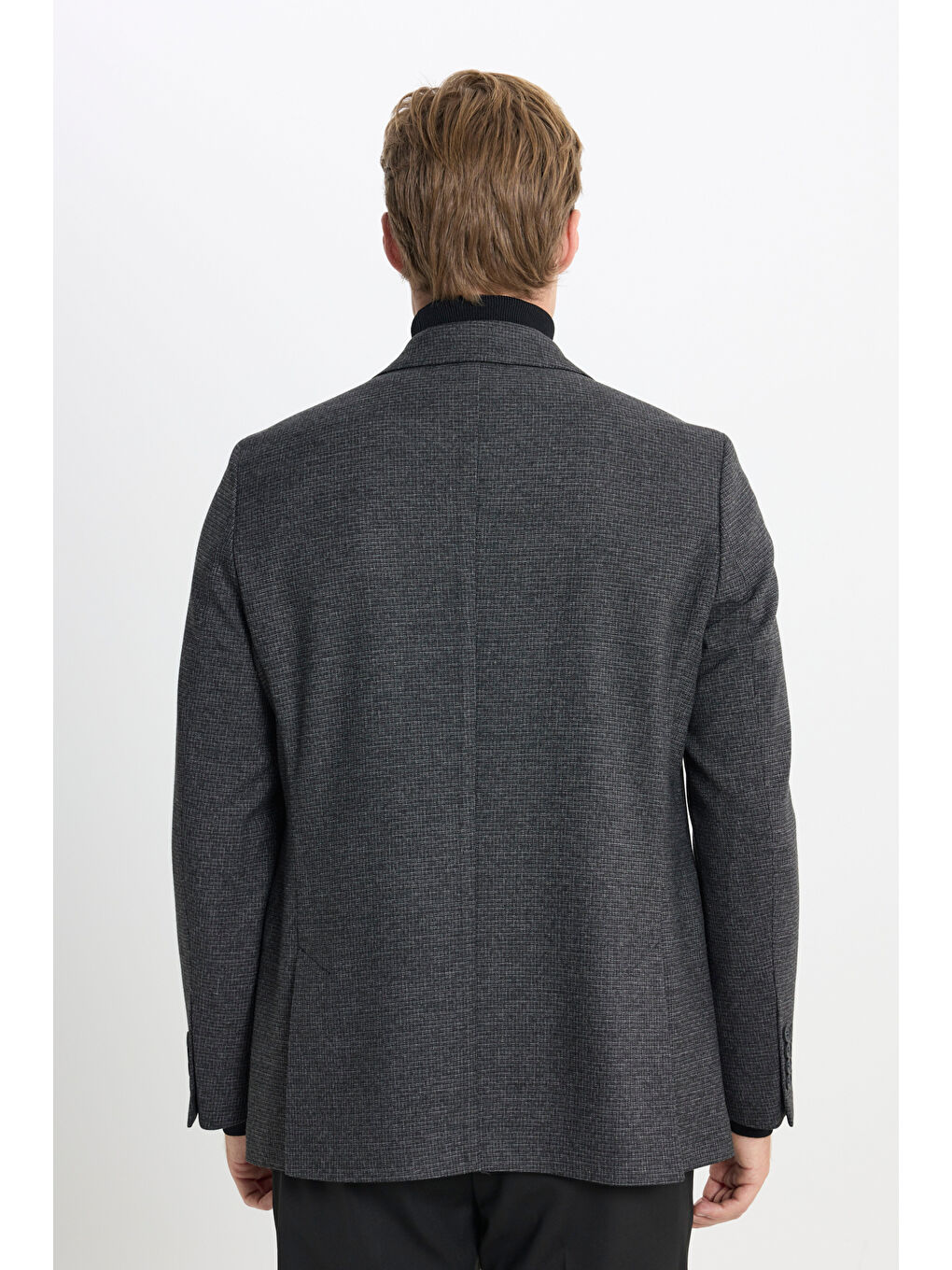 Erkek Siyah Regular Fit Rahat Kesim Mono Yaka Desenli Kapak Cepli Ceket-5