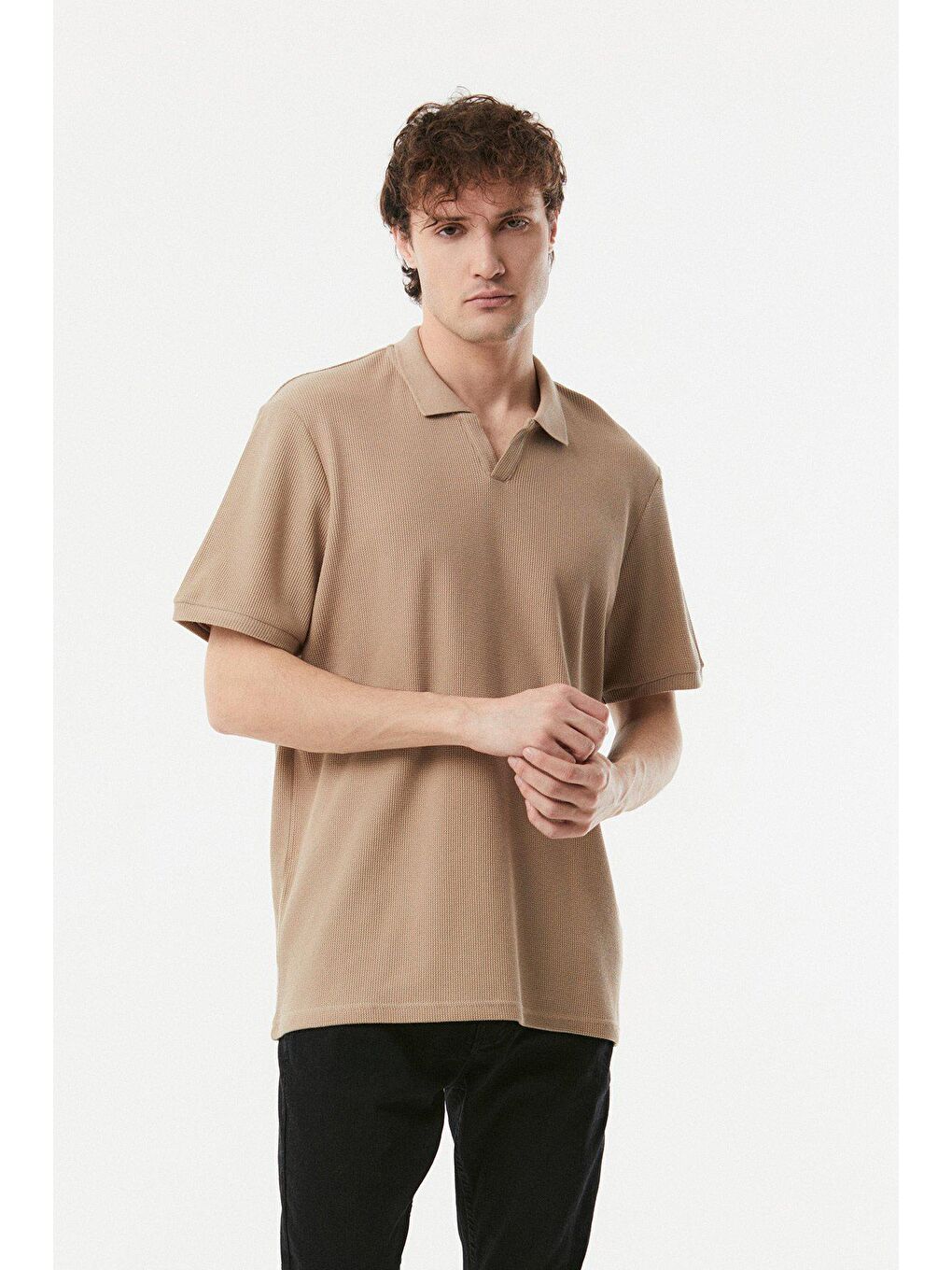 Bej Waffle Polo Yaka Tişört