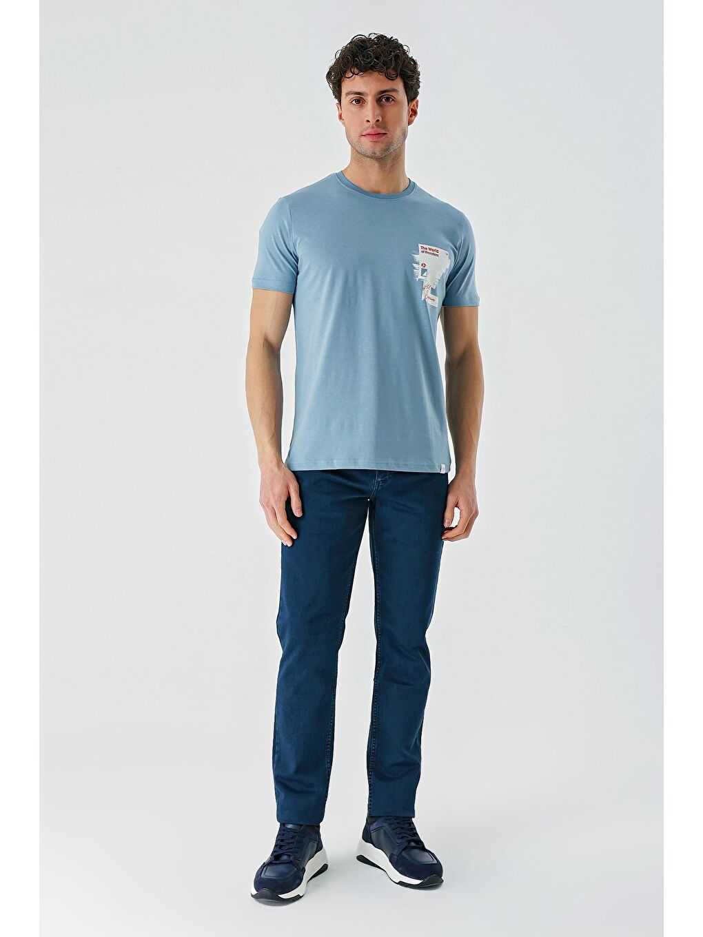 Koyu Mavi Baskılı Bez Ayağı Bisiklet Yaka %100 Pamuk Casual Slim Fit Dar Kesim Tişört 1011240166-4