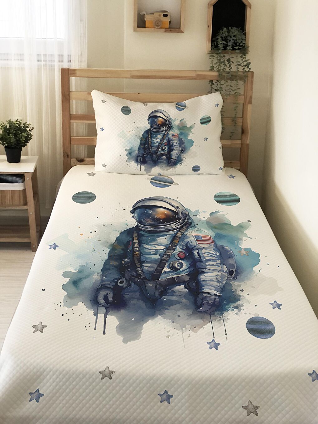 EVMİLA Karışık Astronot Desenli Soft Baskılı Tek Kişilik 150x220 Cm Pike