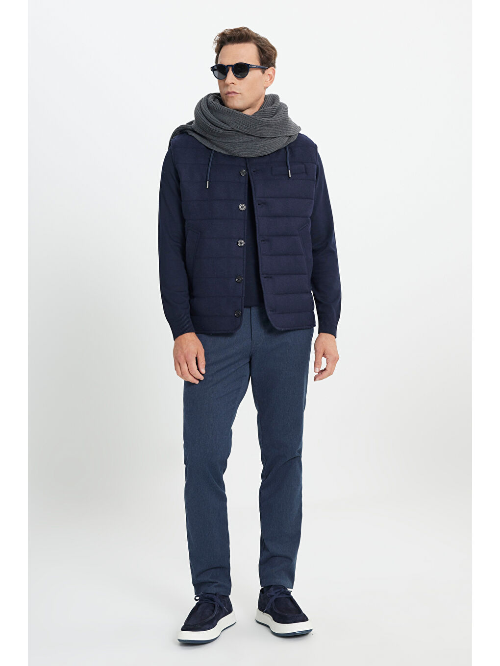 Erkek Lacivert Yünlü Sıcak Tutan Standart Fit Normal Kesim Kapüşonlu Dik Yaka Renk Bloklu Yelek-1