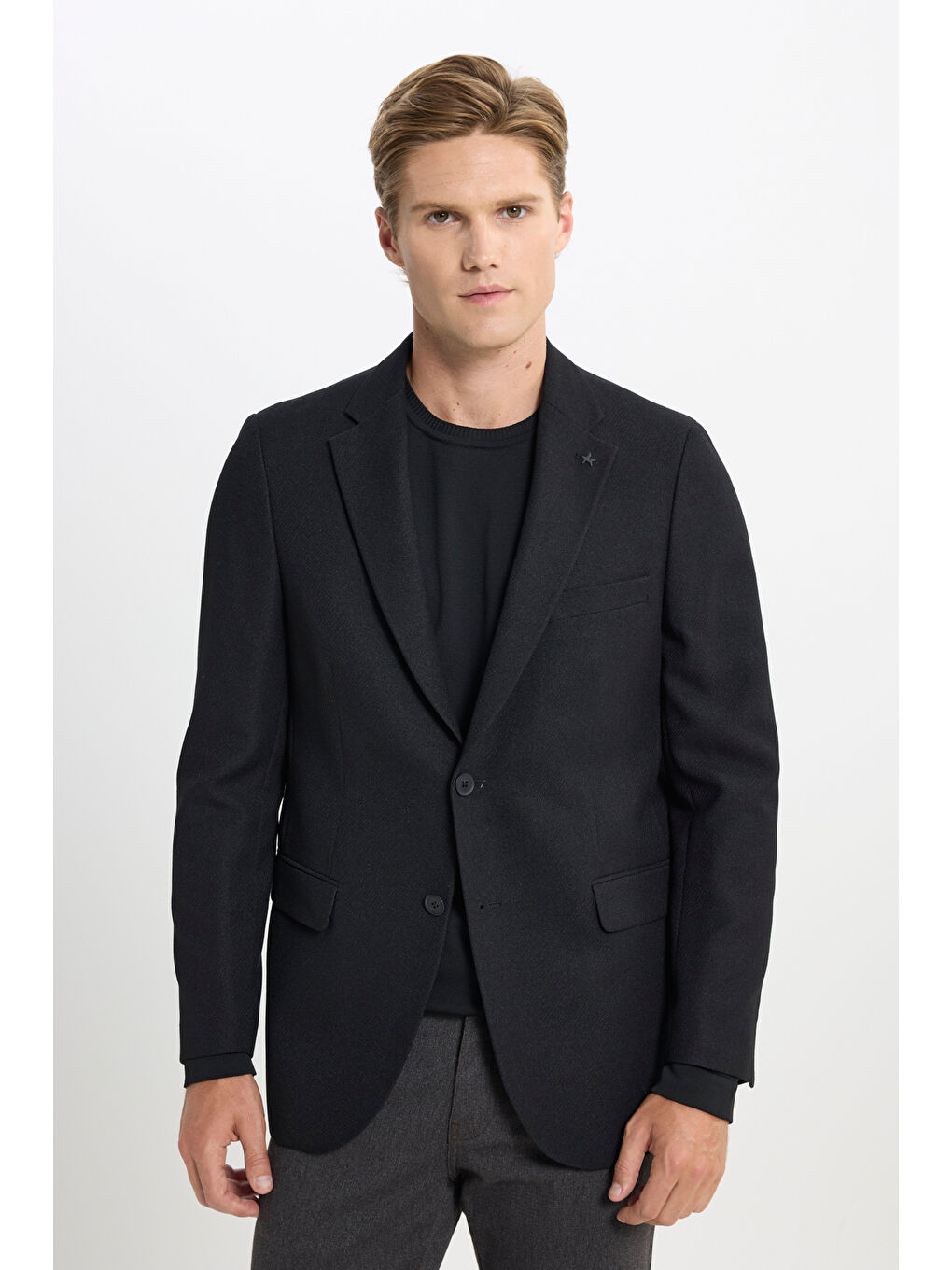 Erkek Siyah Regular Fit Normal Kesim Diagonal Desenli Kapak Cepli Blazer Ceket