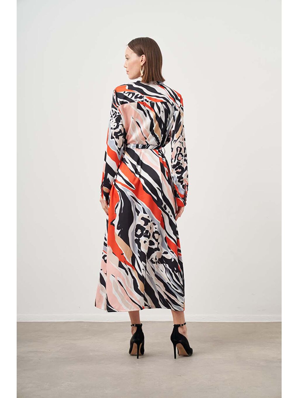 Siyah Tasarım Desenli Mix Elbise-4