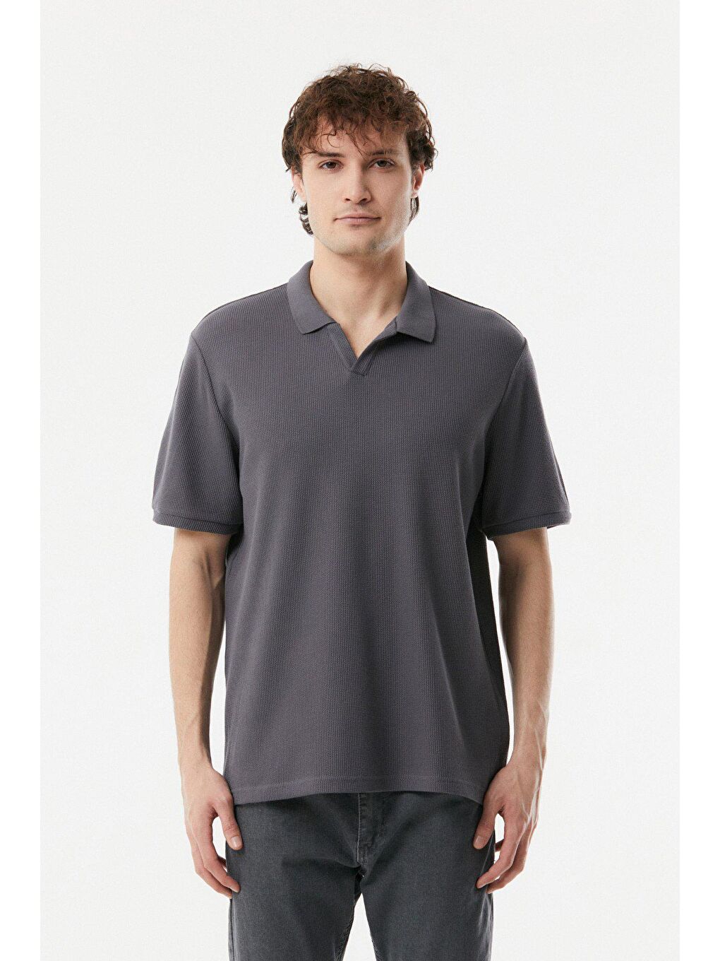 Gri Waffle Polo Yaka Tişört-4