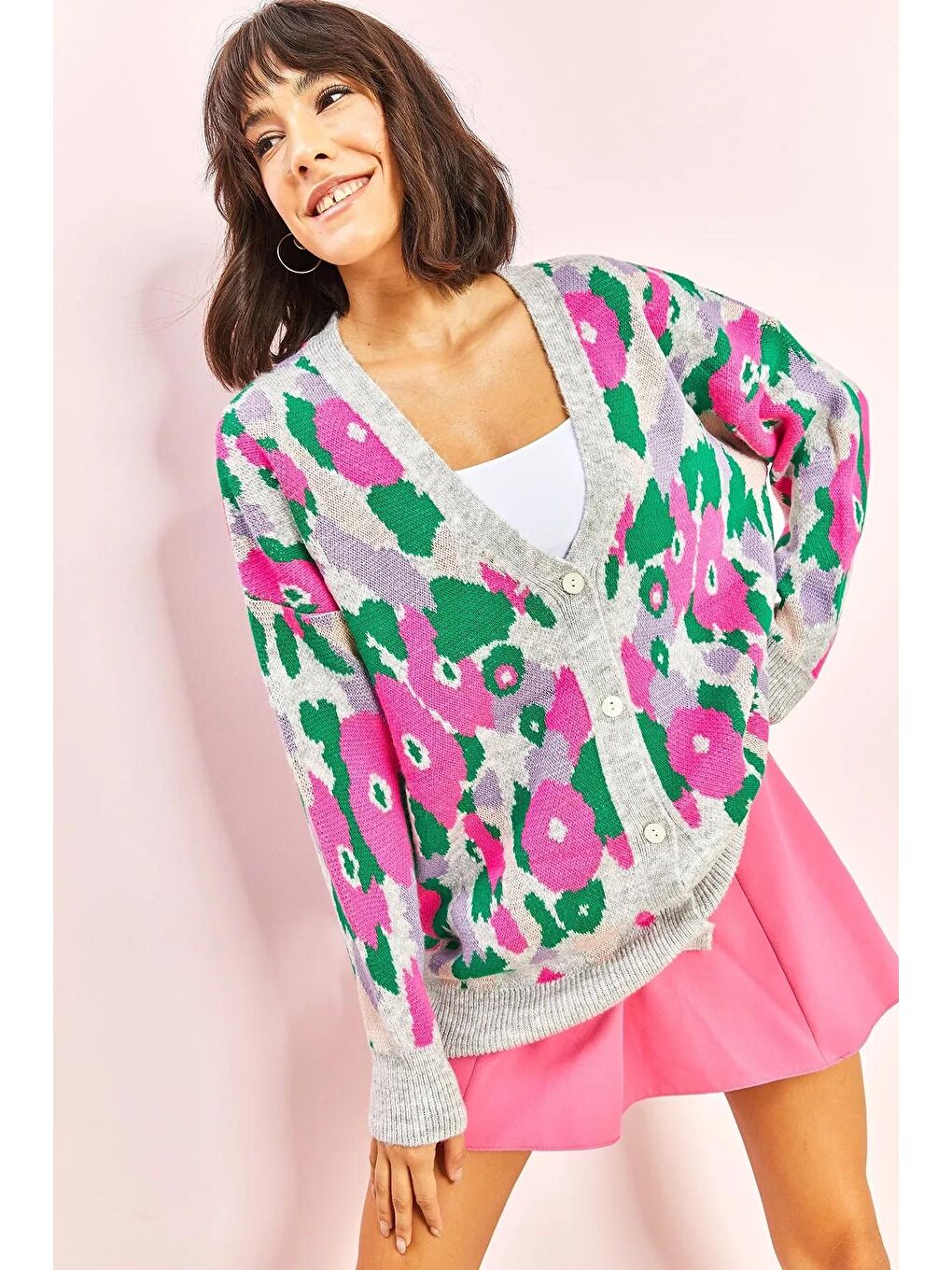 Gri Kadın Büyük Çiçek Desenli Triko Hırka-4