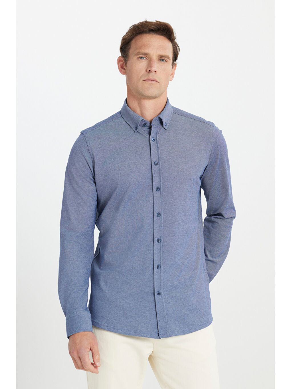 Erkek Lacivert Pamuklu Örme Slim Fit Dar Kesim Düğmeli Yaka Gömlek-2