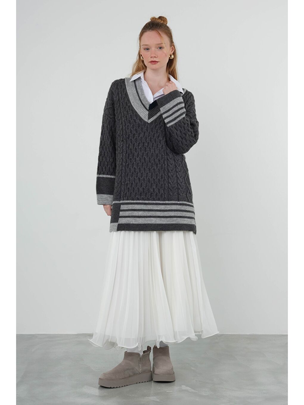 Etek Ucu Detaylı Pilisoley Etek Ekru