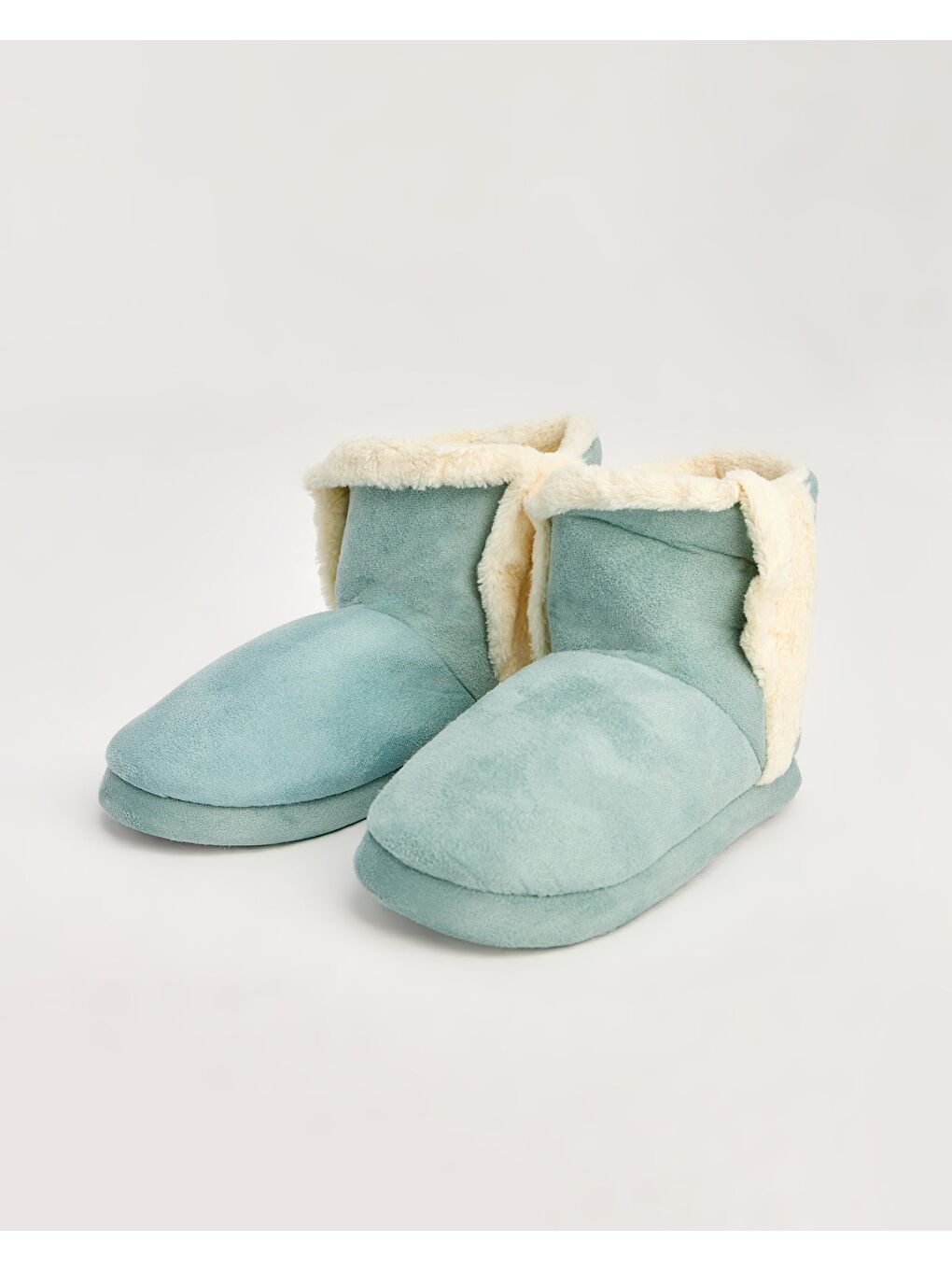 Yeşil Kadın Yonca Detaylı Panduf - YONS-4