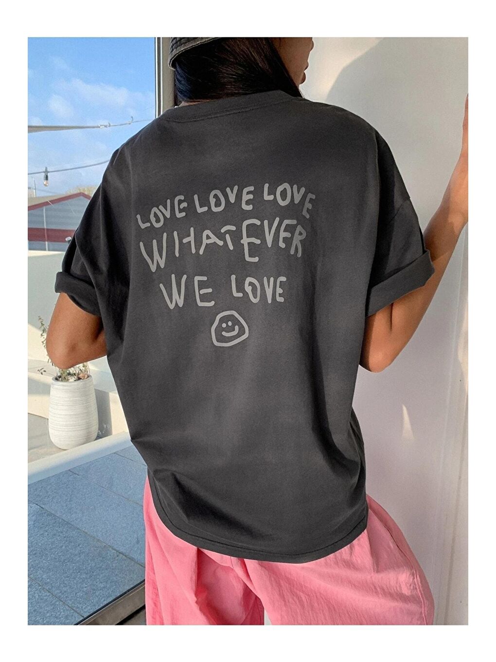 Trendseninle Gri Kadın Füme Love Love Love Baskılı Oversize Tişört - 1