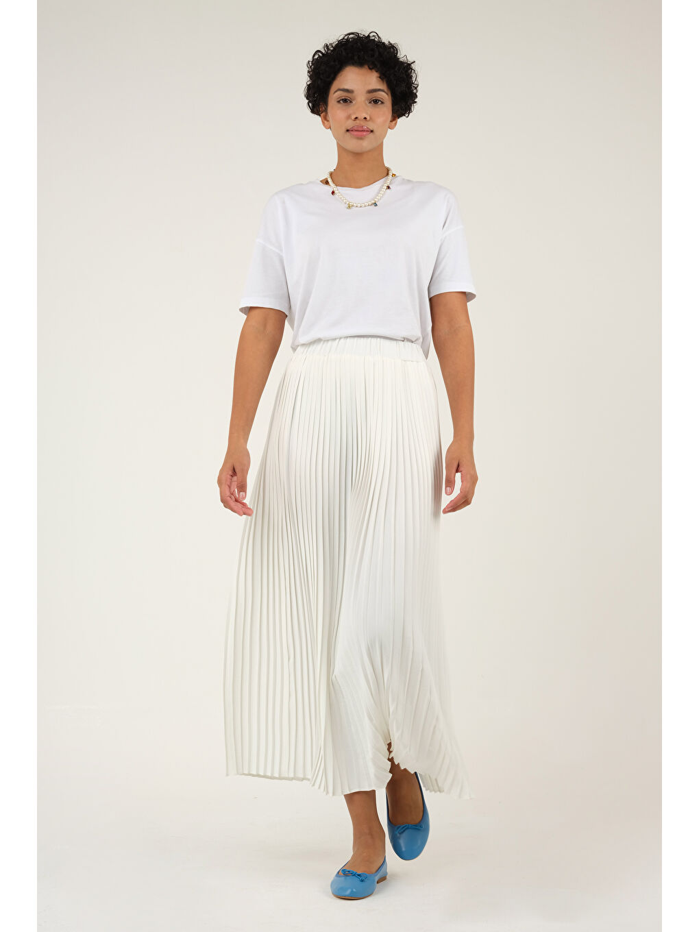 Piliseli Etek Beyaz-4