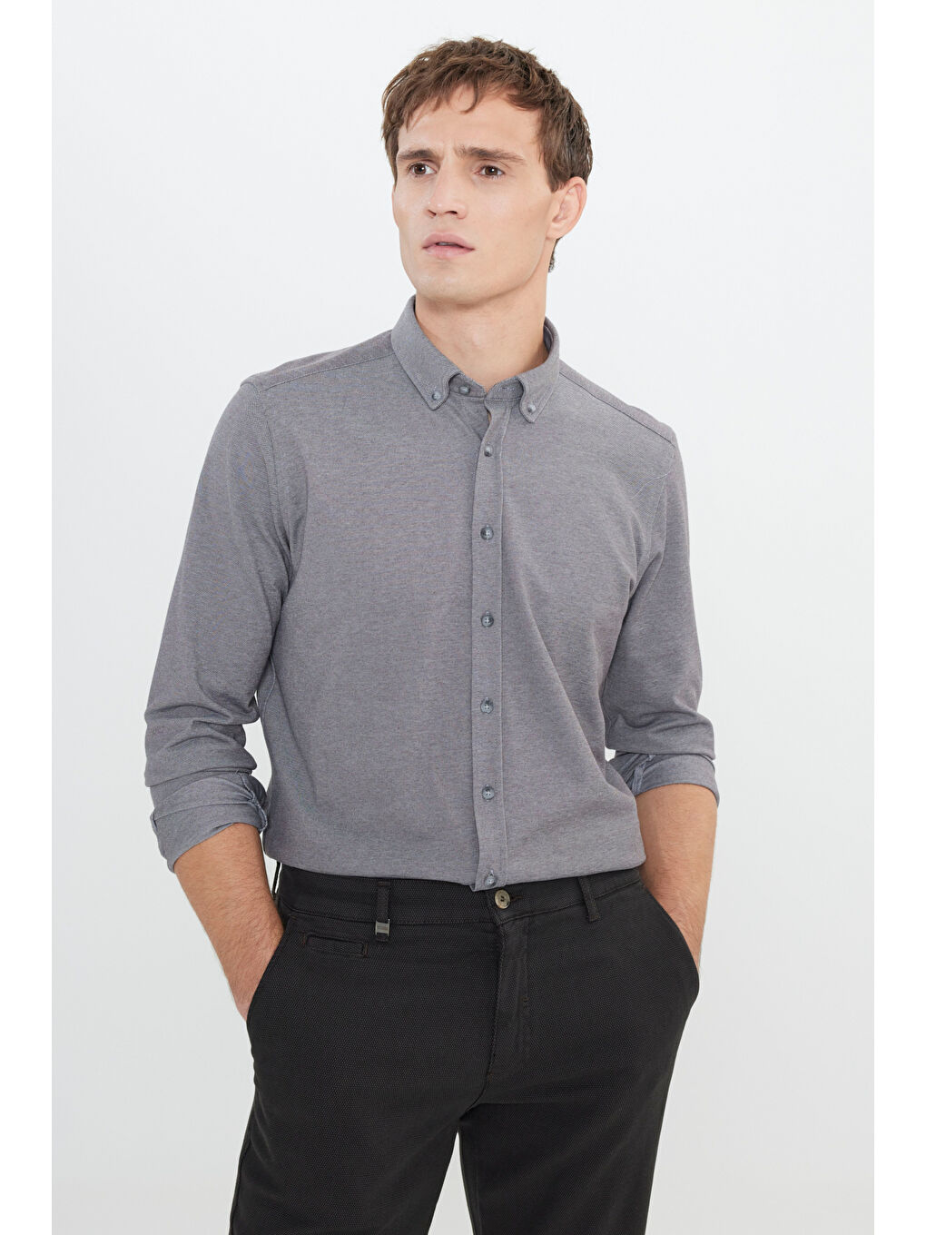 Erkek Gri Pamuklu Örme Slim Fit Dar Kesim Düğmeli Yaka Gömlek