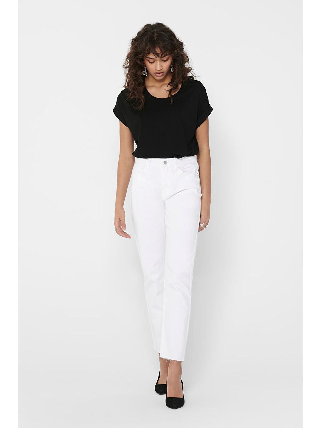 Siyah Regular Fit Bisiklet Yaka Onlmoster Kadın T Shirt 15106662-2